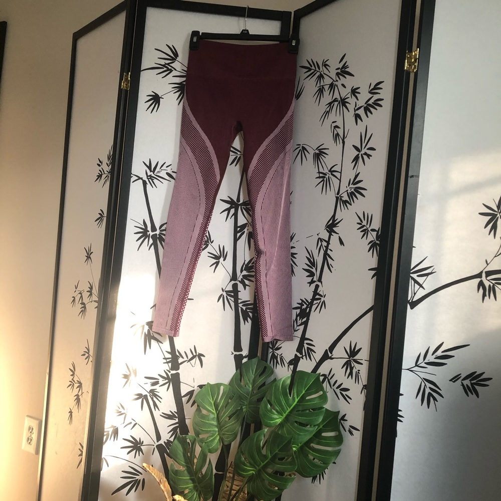Fabletics high-waisted seamless rib knit leggings